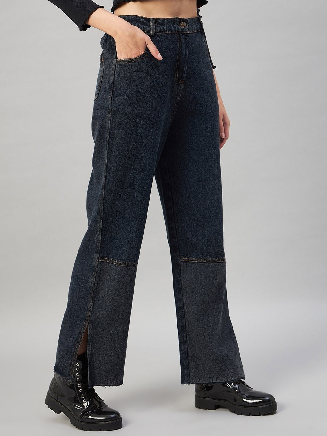 Noir Flow Wide High Rise Jeans