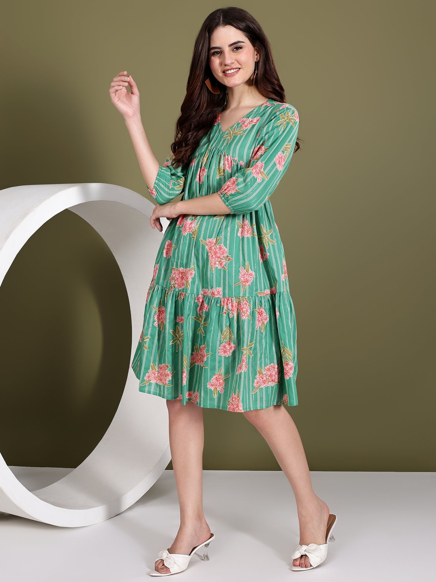 Floral Green Knee-Length Dress