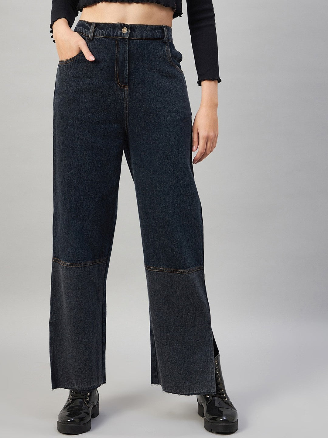 Noir Flow Wide High Rise Jeans