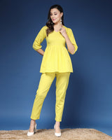 S / Yellow