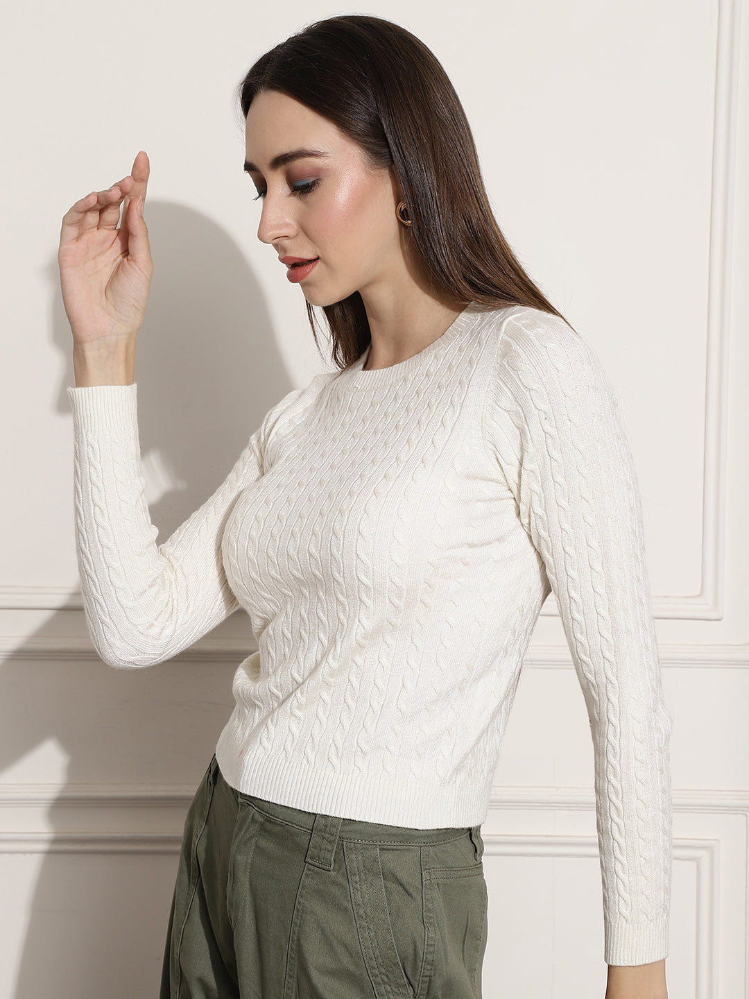 Round Neck Kable Knit White Sweater