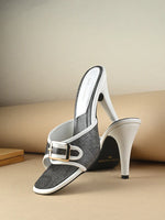 Black / 36