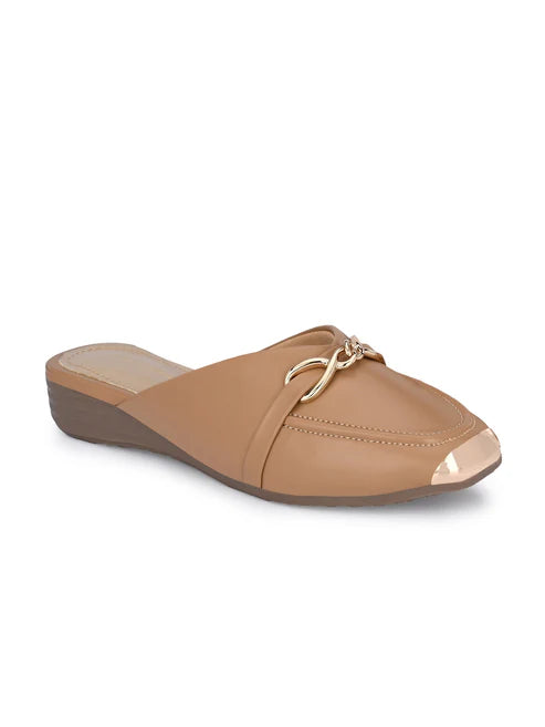 Tan