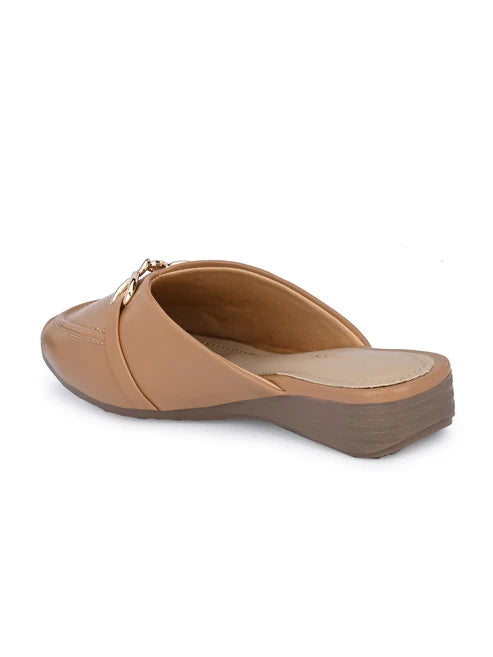 Tan
