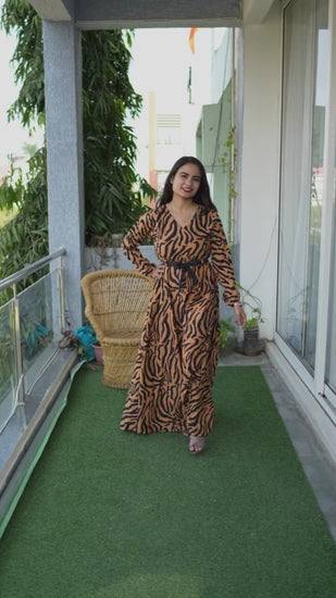 Discover the allure of our Sunset Noir Fit and Flare Maxi Dress at Wyshlist.Embrace nature with the Beige Floral Woven Maxi Dress,featuring a bewitching floral print, flared sleeves, and a tie-up surface. Shop our collection of women's maxi dresses online.Elevate your style with Wyshlist,where fashion meets influence. 
