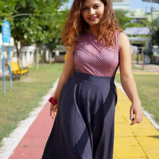 Elevate your style with our Elegant Pink Sleeveless Maxi Dress. Crafted from crepe fabric, it features a flattering fit and flare silhouette, ideal for Western wear. The boat neck adds a touch of sophistication. Perfect for any occasion. Shop now!